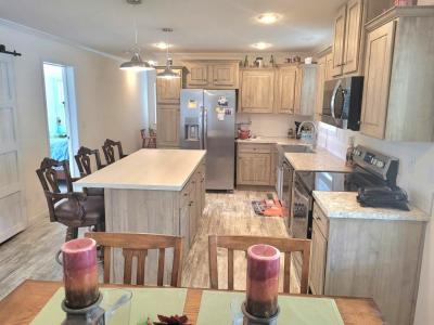 Photo 5 of 20 of home located at 40897 Roselle Loop Zephyrhills, FL 33540