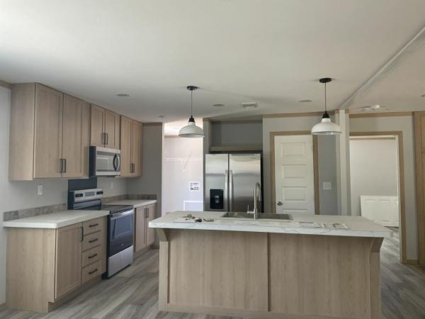 2026 CAVCO - Plant City Geneva - Craft Select Mobile Home