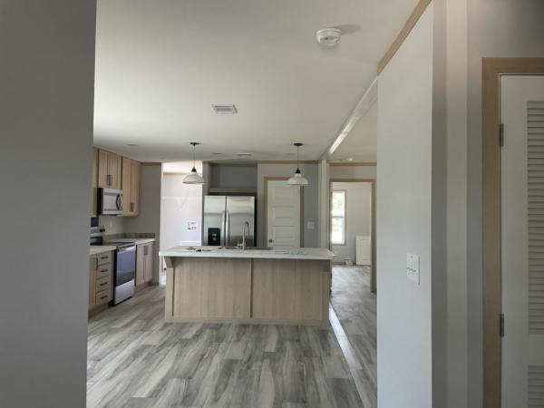 2026 CAVCO - Plant City Geneva - Craft Select Mobile Home