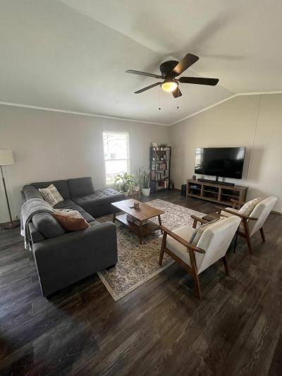 Mobile Home at 18 Bellwood Drive #18 Swartz Creek, MI 48473