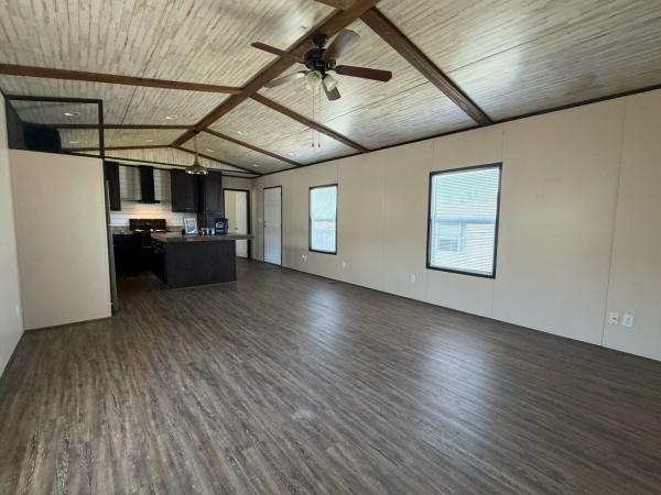 2018 CLAYTON  34F  Home