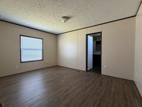 2018 CLAYTON  34F  Home