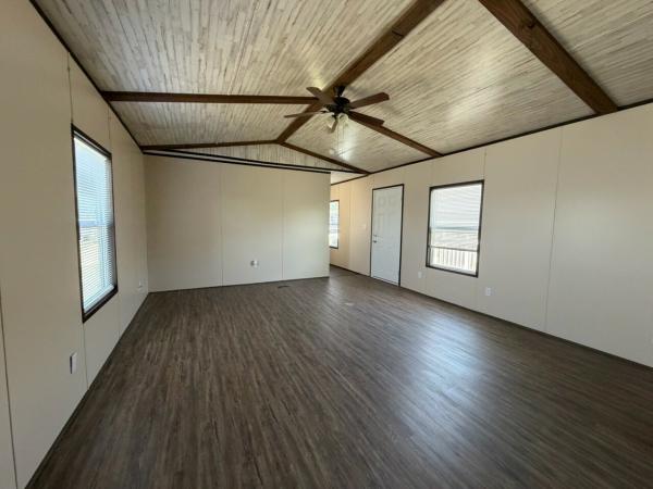 2018 CLAYTON  34F  Home