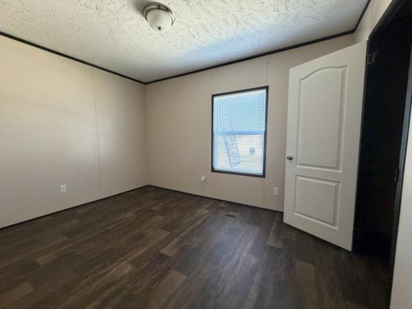 2018 CLAYTON  34F  Home