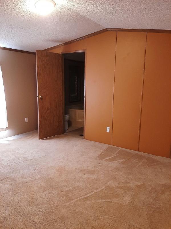 1995 Fairmont 139  Home