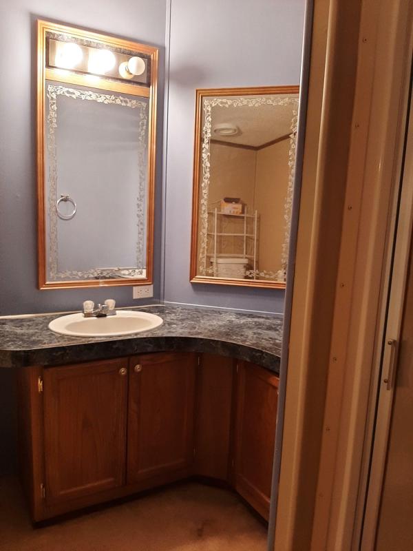 1995 Fairmont 139  Home