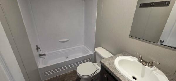 2023 270PU16663U  Home