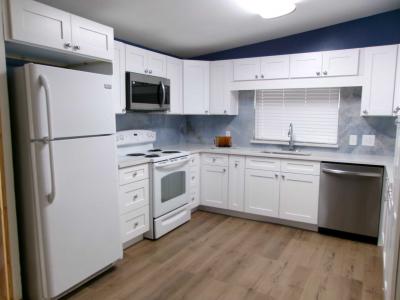 Photo 4 of 12 of home located at 7100 Ulmerton Rd Lot 2035 Largo, FL 33771