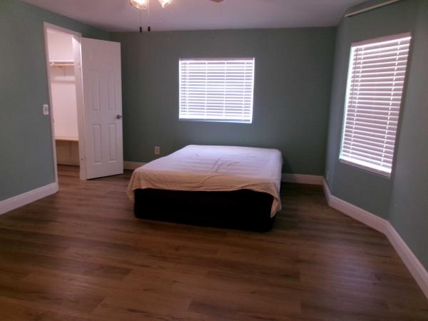 1984 COMM  Home