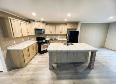 Mobile Home at 17 Woodmoor Ct Leavenworth, KS 66048