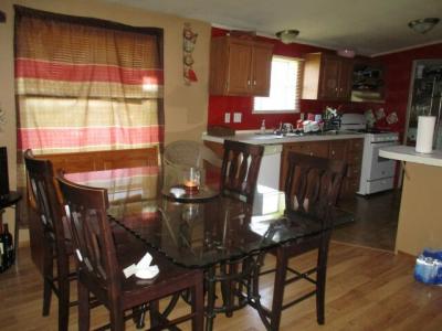 Photo 5 of 10 of home located at 408 Legrand Blvd Rochester Hills, MI 48307