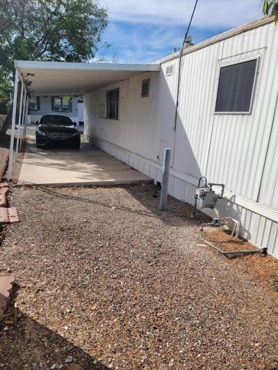 Photo 3 of 14 of home located at 10401 N. Cave Creek Rd. #23 Phoenix, AZ 85020