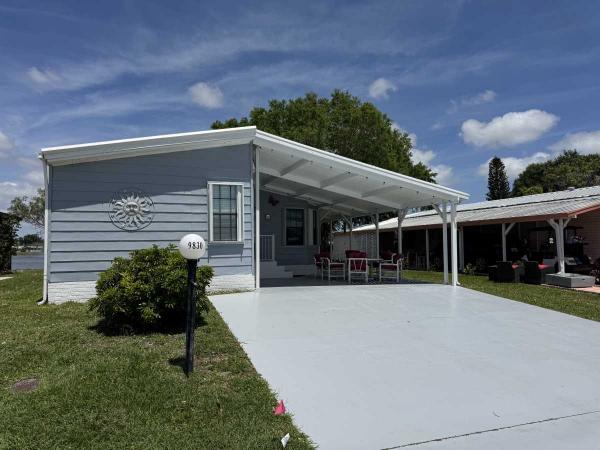 1988  Mobile Home For Sale