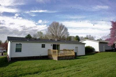 Photo 3 of 20 of home located at 2533 Oak Park Dr. Belleville, IL 62221