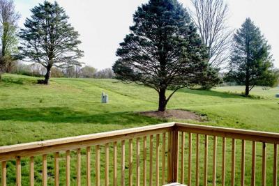 Photo 4 of 20 of home located at 2533 Oak Park Dr. Belleville, IL 62221