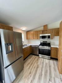 1998 Skyline Manufactured Home