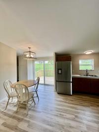 1998 Skyline Manufactured Home