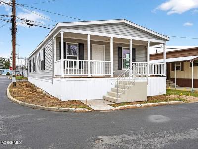 Mobile Home at 414 Walnut Street Robbinsville, NJ 08691