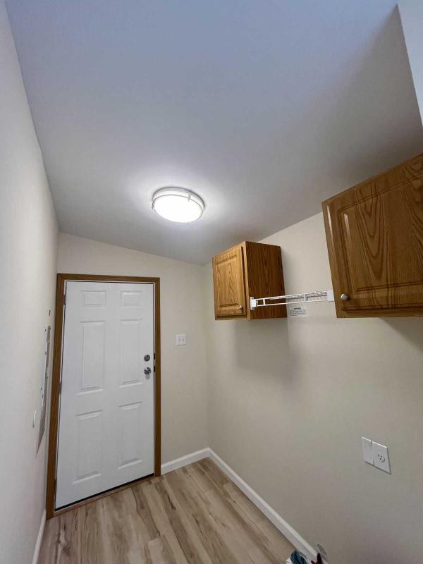 1998 Skyline Manufactured Home