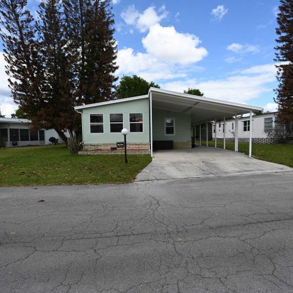 1988  Mobile Home For Sale