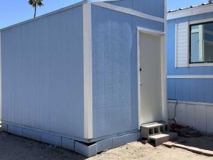 Shed w/ AC