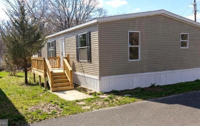 Mobile Home at 260 Marshall Mill Rd #121 Malaga, NJ 08328