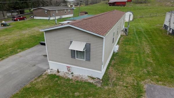 Photo 1 of 2 of home located at Jerrys Estates Marion, VA 24354