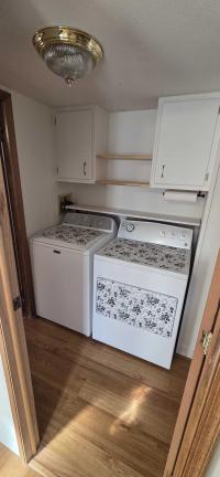 1986 Shult Mobile Home