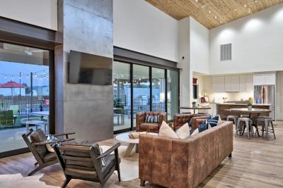 Photo 5 of 6 of home located at 110 Gold Canyon Drive Kyle, TX 78640