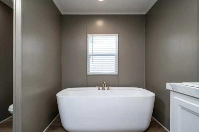 Photo 3 of 9 of home located at 12518 Descanco Cirlce Del Valle, TX 78617