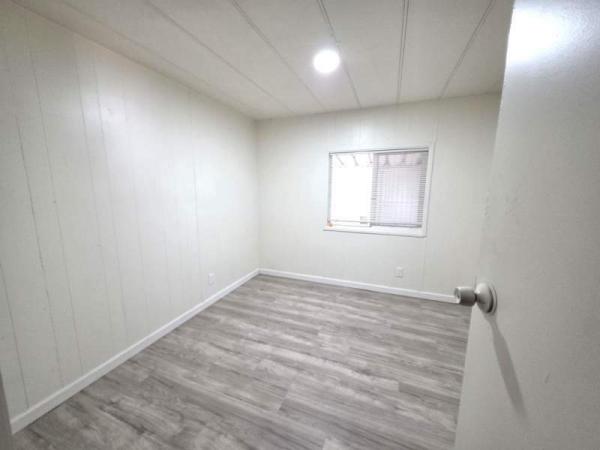 1977 Schult Mobile Home For Sale