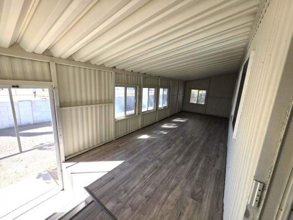 1977 Schult Manufactured Home