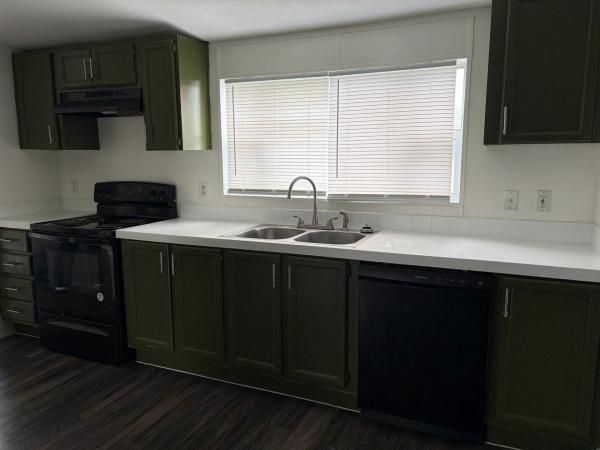 2000 Clayton Homes Inc Dream 2000 Mobile Home
