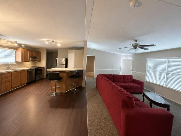 2005 Fleetwood Beacon Hill Mobile Home