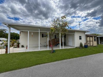 Photo 3 of 20 of home located at 105 Lakeview Drive Leesburg, FL 34788