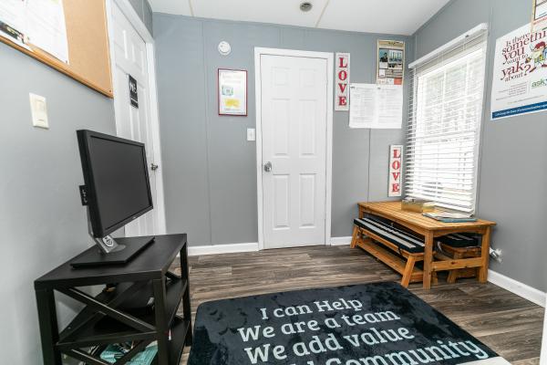 2005 Fleetwood Beacon Hill Mobile Home