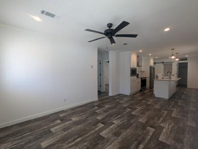 Photo 3 of 12 of home located at 127 Coral Crest Dr Lot 160 Valrico, FL 33594