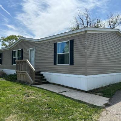 Photo 2 of 33 of home located at 509 W. Terry Dr. New Castle, IN 47362