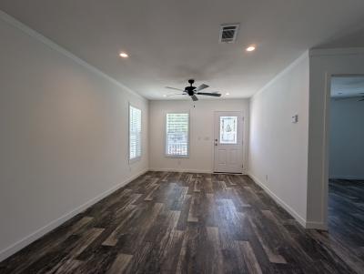 Photo 5 of 12 of home located at 127 Coral Crest Dr Lot 160 Valrico, FL 33594