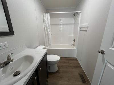 Mobile Home at 109 Meadows Nappanee, IN 46550