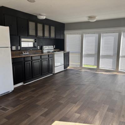 Photo 3 of 18 of home located at 115 Hidden Pine Lane Thomasville, GA 31792