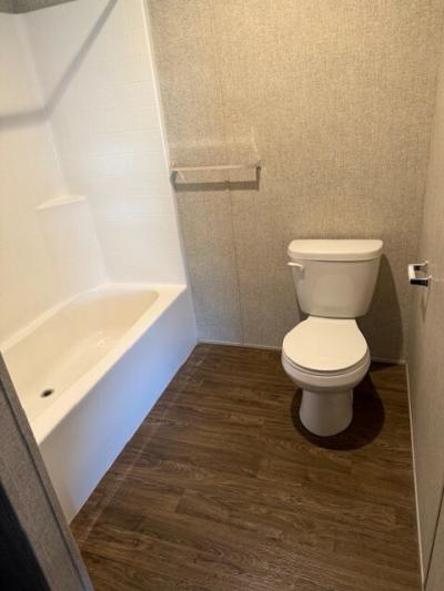 Mobile Home at 181 Meadows Nappanee, IN 46550