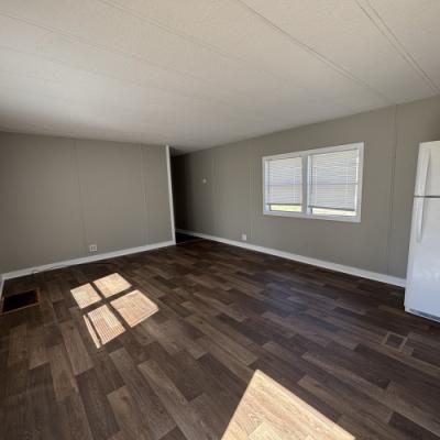 Photo 5 of 18 of home located at 115 Hidden Pine Lane Thomasville, GA 31792