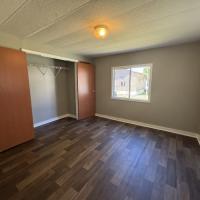 1980 Brighton Manor  Home