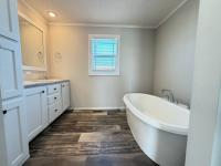 2022 Clayton 84 The Breeze  Home