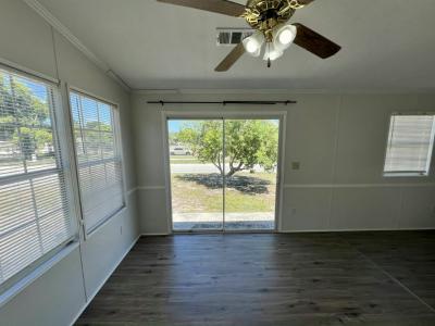 Photo 2 of 13 of home located at 139 N Anoka Ave Avon Park, FL 33825