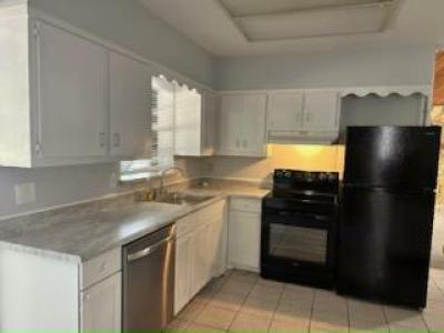 Photo 2 of 21 of home located at 14035 W. River Road Inglis, FL 34449