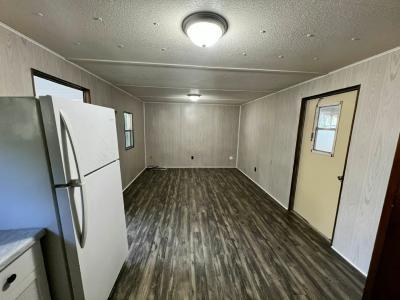 Photo 4 of 10 of home located at 7963 Elliott Road Sebring, FL 33876