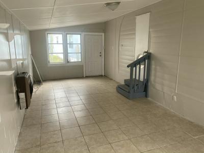 Photo 2 of 10 of home located at 50 Circle Dr Mount Dora, FL 32757