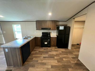 Photo 5 of 21 of home located at 6 Tower Manor Drive Auburndale, FL 33823